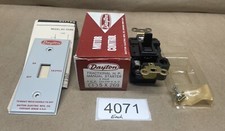 ⚡️ Dayton 5X269 ~ FHP Manual AC Motor Control 1 Pole Switch ~ Qty 1 picture