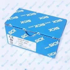 New SICK DS50-P1122 1047405 Distance Sensor 10-30 VDC picture
