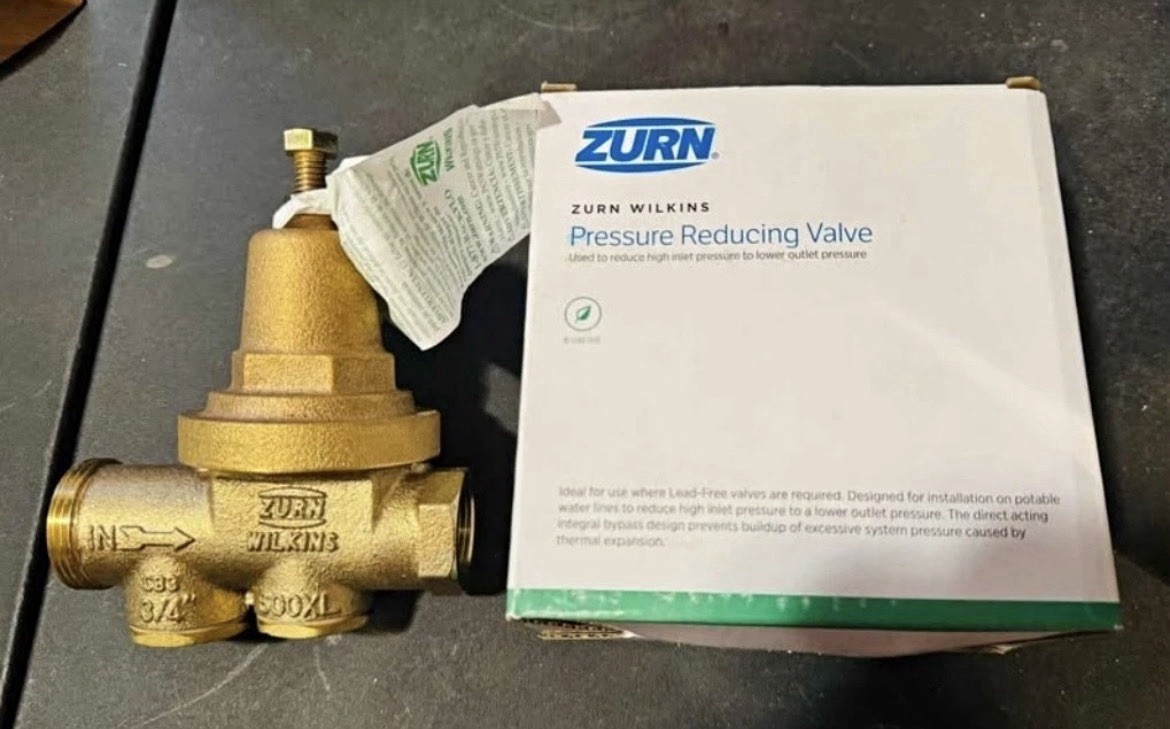 Zurn Wilkins 600XL 3/4in Brass Water Pressure Reducing Valve 25-75 PSI