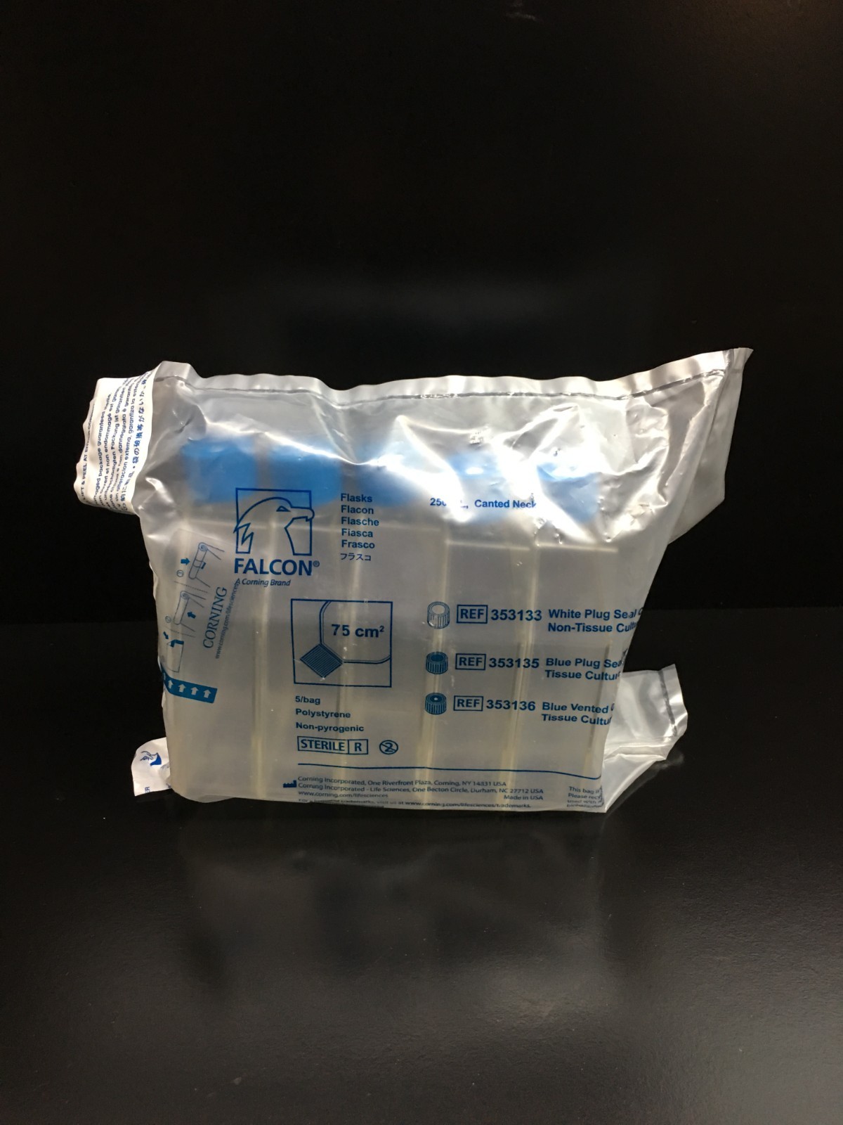 Corning Flacon REF 353135 Rectangular Canted Neck 75cm² Cell Culture Flasks Corning Flacon REF 353135 Rectangular Canted Neck 75cm² Cell Culture Flasks