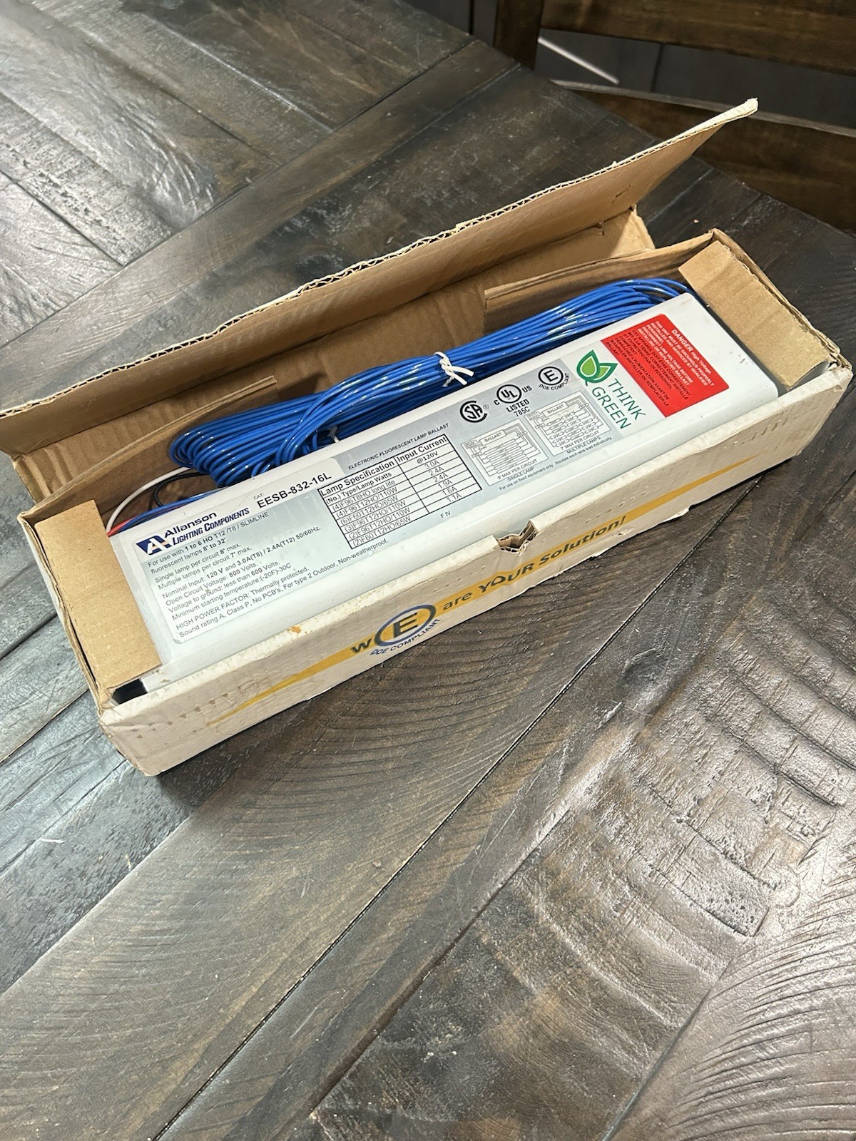 Allanson EESB-832-16L Electronic Sign Ballast 1 To 6 HO T12/T8 (Brand New)