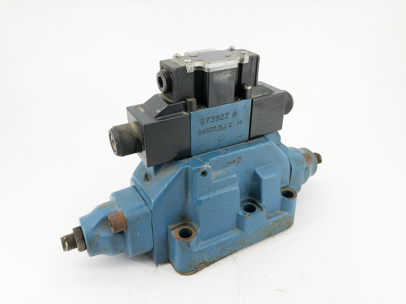 Mannesmann Rexroth H-4WEH22E74/6EW110-N9ETDA/10 Directional Control Valve Mannesmann Rexroth H-4WEH22E74/6EW110-N9ETDA/10 Directional Control Valve