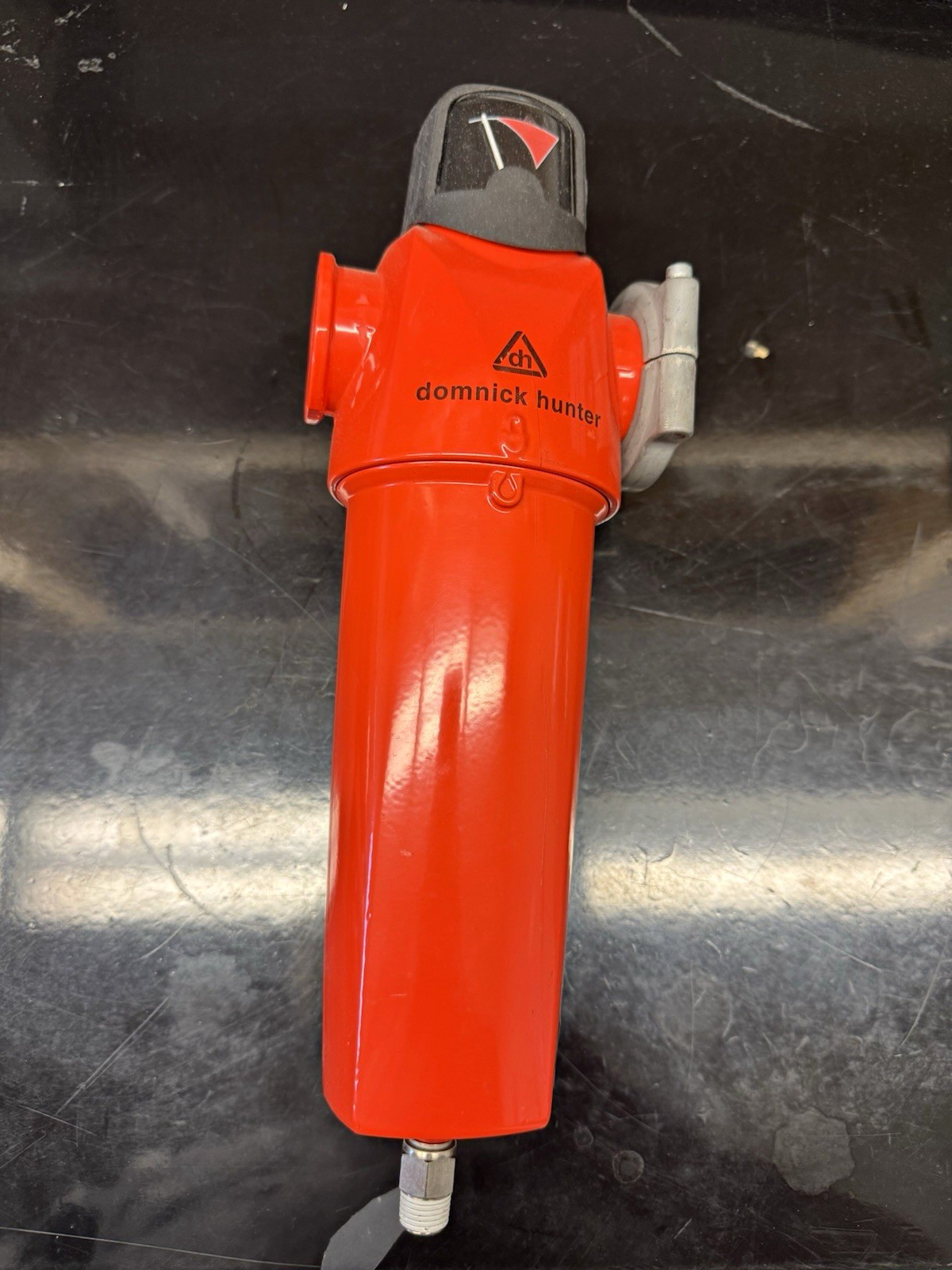 Domnick Hunter Oil-X Evolution Compressed Air Filter Housing AA020CNFI 684432350 Domnick Hunter Oil-X Evolution Compressed Air Filter Housing AA020CNFI 684432350