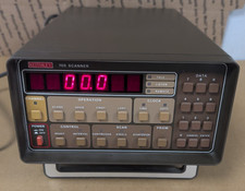 KEITHLEY 705 SCANNER W/7055 Pulse Relay Scanner Card (Powers On) picture