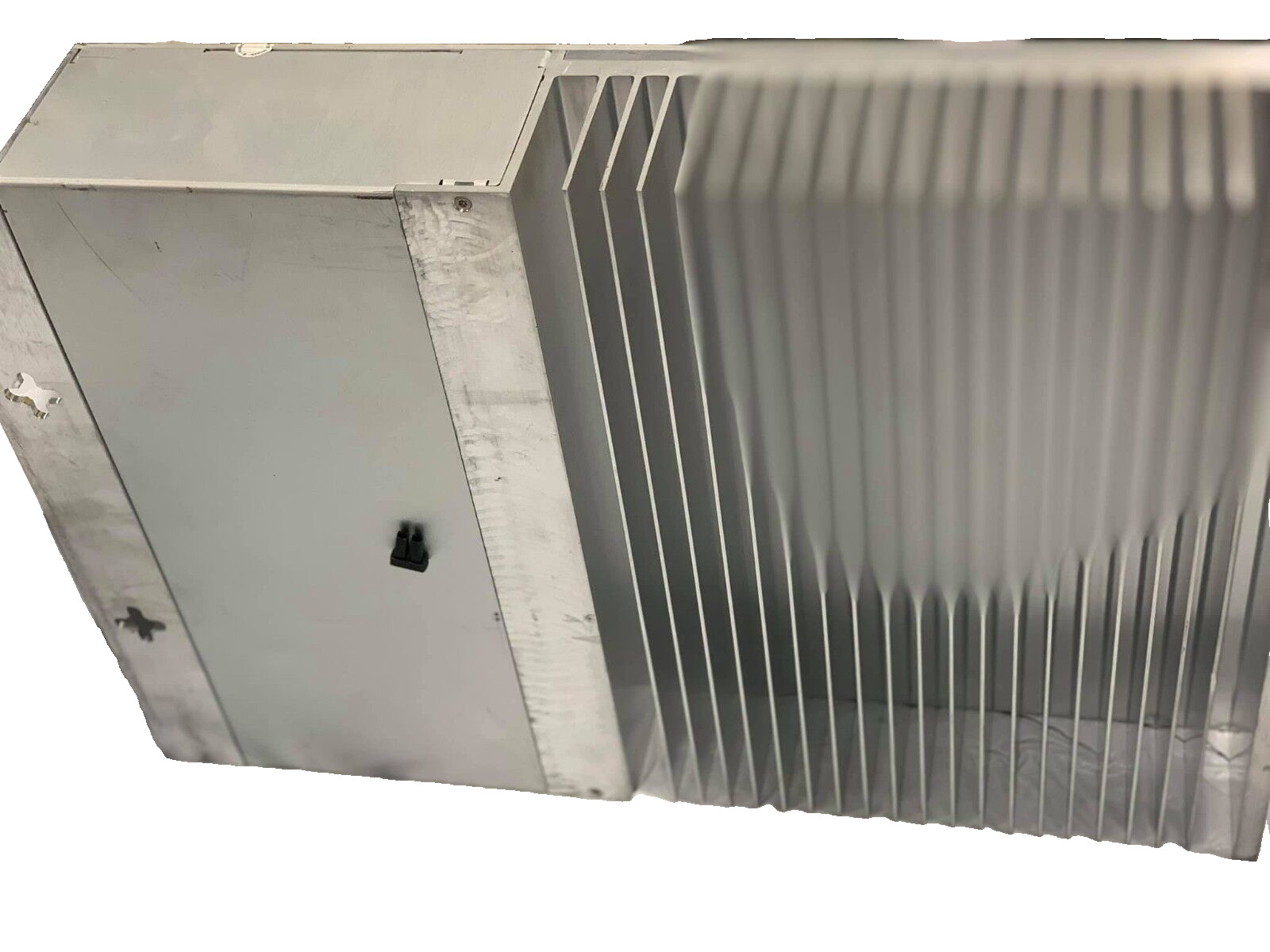 ANDREW COMMSCOPE ION-B TFAH-US4B HIGH POWER RF REPEATER REMOTE UNIT LMR 7604480 ANDREW COMMSCOPE ION-B TFAH-US4B HIGH POWER RF REPEATER REMOTE UNIT LMR 7604480