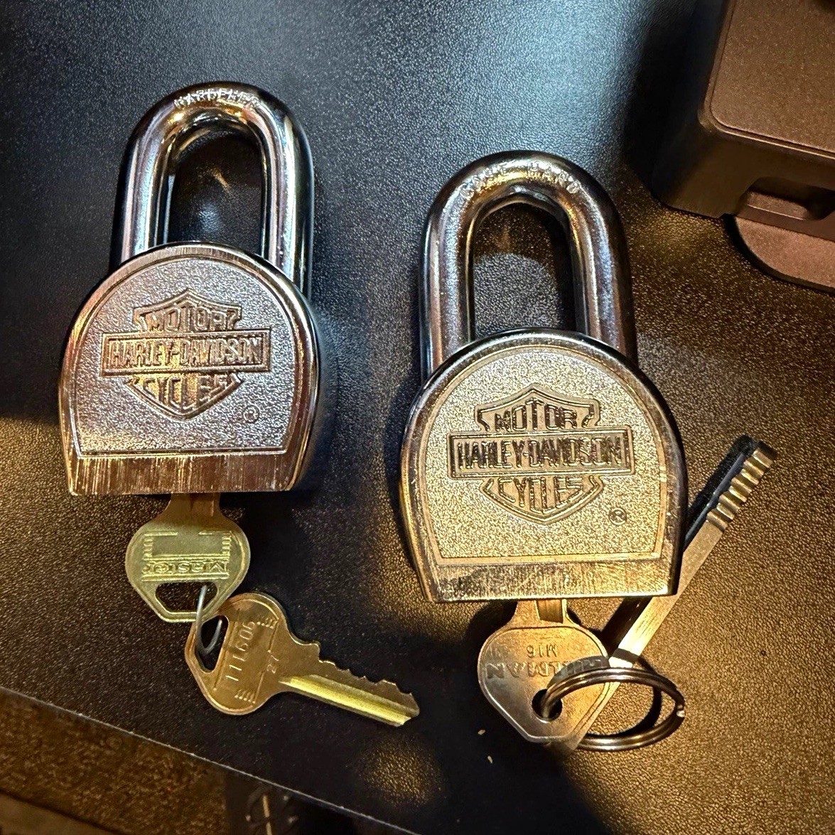 Authentic Harley-Davidson Master Lock #220 — Mint Condition, Original Keys Authentic Harley-Davidson Master Lock #220 — Mint Condition, Original Keys