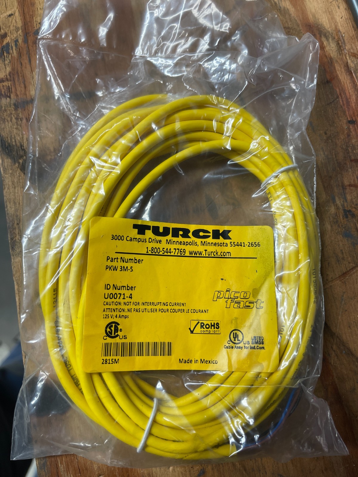 NEW TURCK PICOFAST CORDSET RIGHT ANGLE 3-PIN FEMALE U0071-4 PKW 3M-5 NEW TURCK PICOFAST CORDSET RIGHT ANGLE 3-PIN FEMALE U0071-4 PKW 3M-5