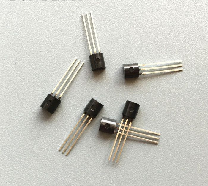 Triode Transistors 2N7000 TO 92 Three Terminals Through Hole Package Type 50 Pcs