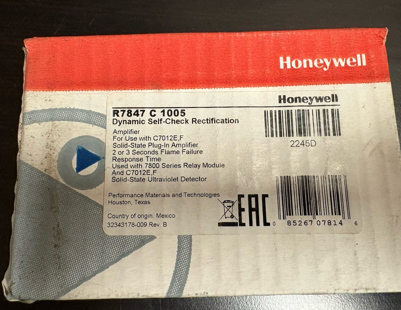 Honeywell R7847 C1005 Dynamic Self-Check Rectification Flame Amplifier Honeywell R7847 C1005 Dynamic Self-Check Rectification Flame Amplifier