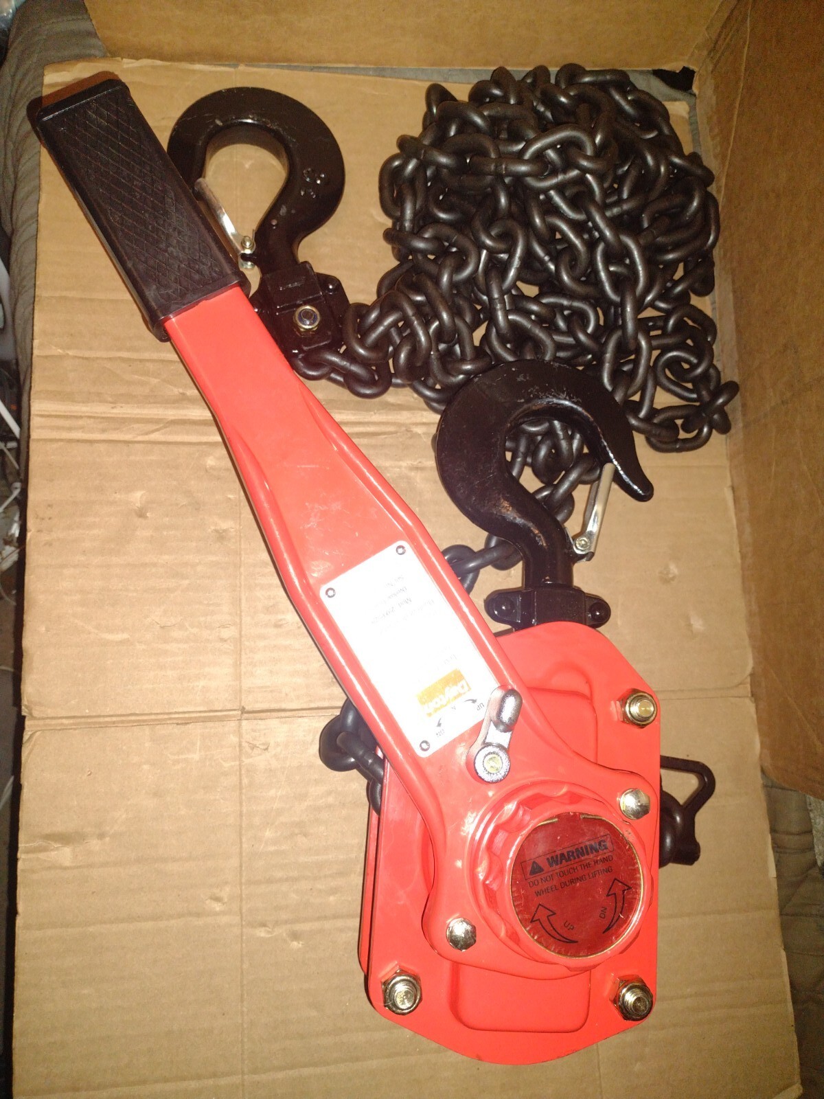 Dayton 29Xp52 A Lever Chain Hoist / 6,000 Lb Load Capacity / 20 Ft Hoist Lift 