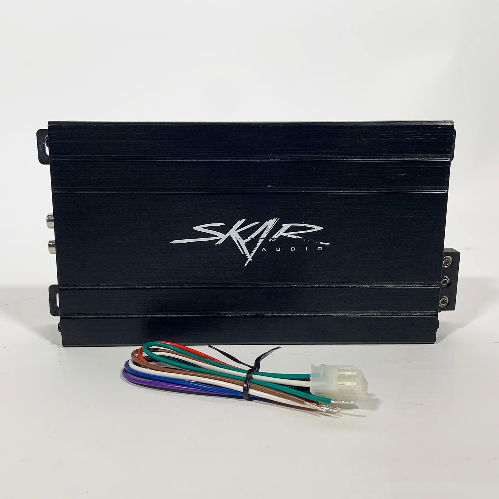 SKAR AUDIO USED SK-M4004D 400 WATT 4-CHANNEL CLASS D MINI CAR AMPLIFIER SKAR AUDIO USED SK-M4004D 400 WATT 4-CHANNEL CLASS D MINI CAR AMPLIFIER