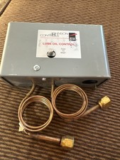 Johnson Controls Cutout Control P45NCA-12C Oil Control 7/60 PSI NEW picture