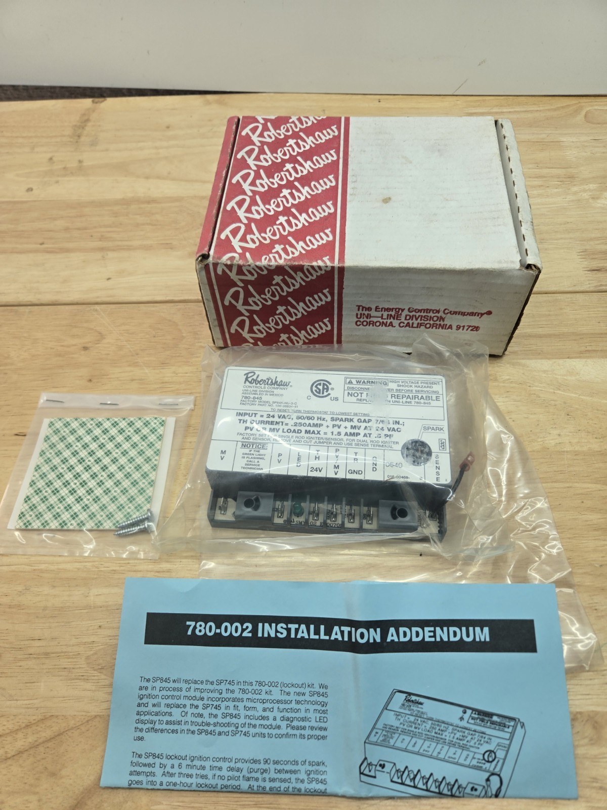 Robertshaw 780-845 Ignition Module Intermittent Pilot 24V SP845 Robertshaw 780-845 Ignition Module Intermittent Pilot 24V SP845