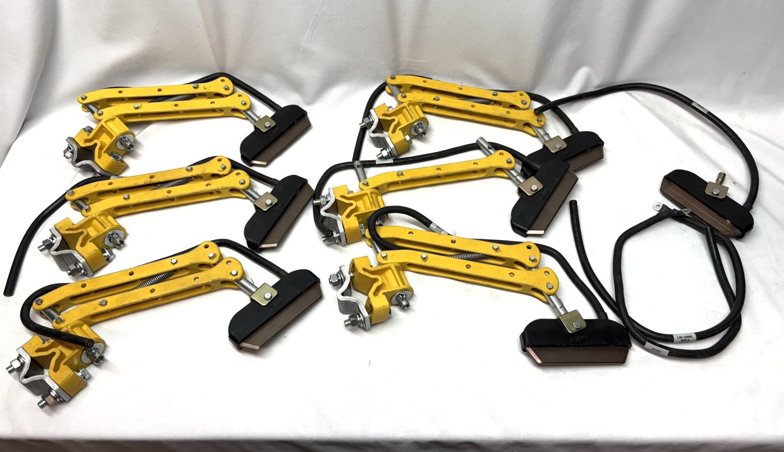 Magnetek Universal Collector Assy Arms 1213E 120-10065, Lot of 6 Magnetek Universal Collector Assy Arms 1213E 120-10065, Lot of 6