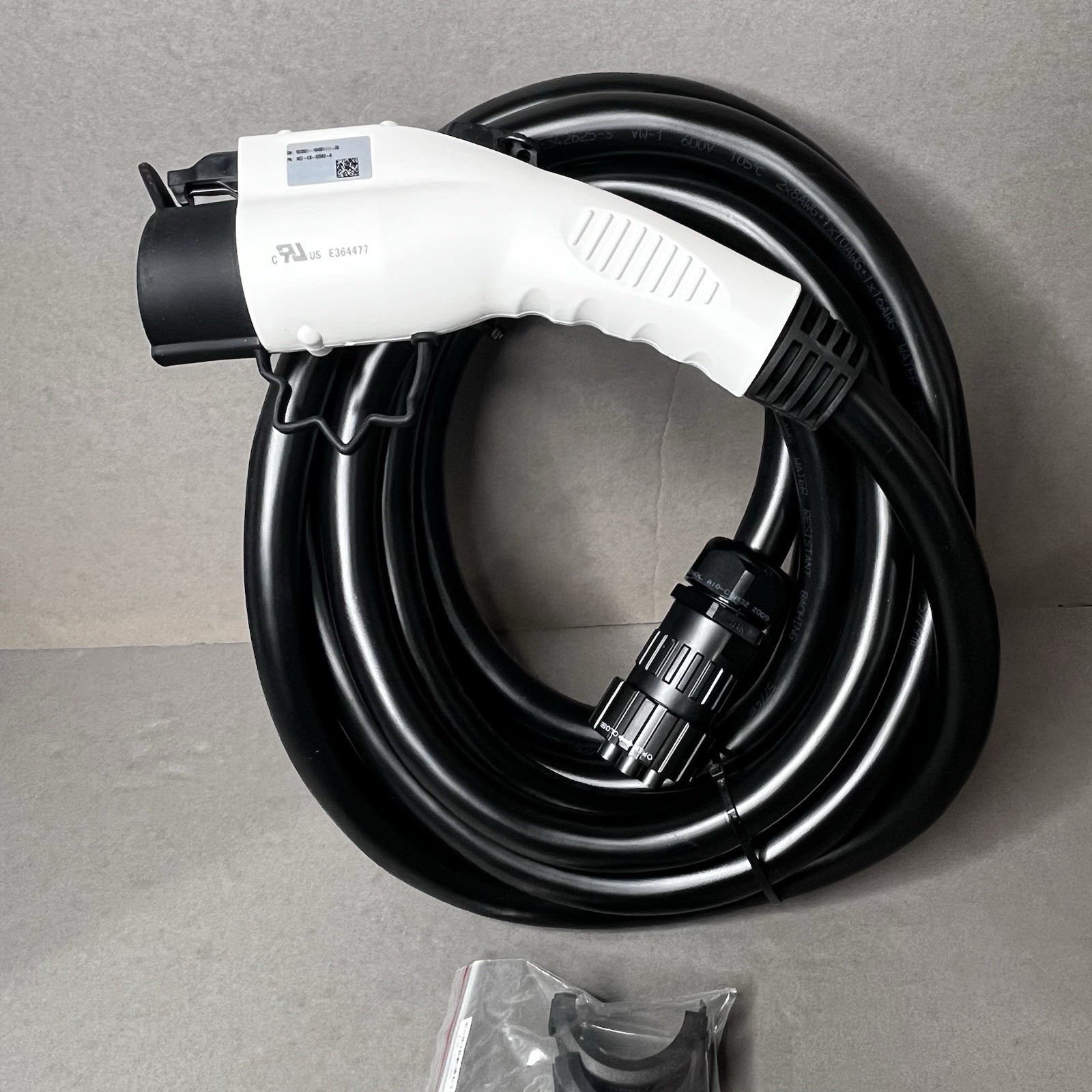 SolarEdge HD-Wave SE-EV-KIT Charging Cable, CABLE ONLY ELECTRIC VEHICLE CHARGER SolarEdge HD-Wave SE-EV-KIT Charging Cable, CABLE ONLY ELECTRIC VEHICLE CHARGER