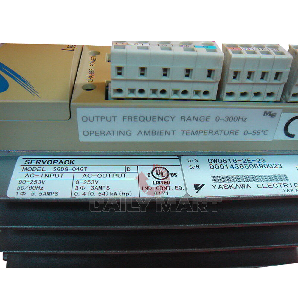 New In Box Yaskawa SGDG-04GT Servo Driver New In Box Yaskawa SGDG-04GT Servo Driver