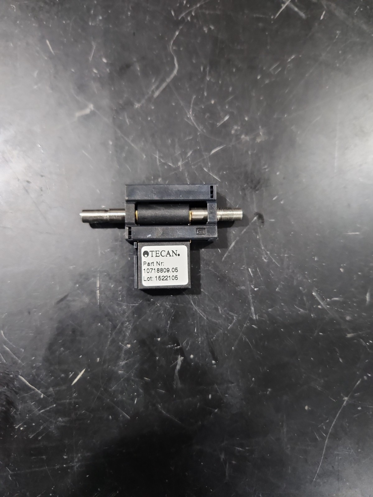 Tecan ILID Tip Adapter 10718809.05 Freedom Evo Tecan ILID Tip Adapter 10718809.05 Freedom Evo