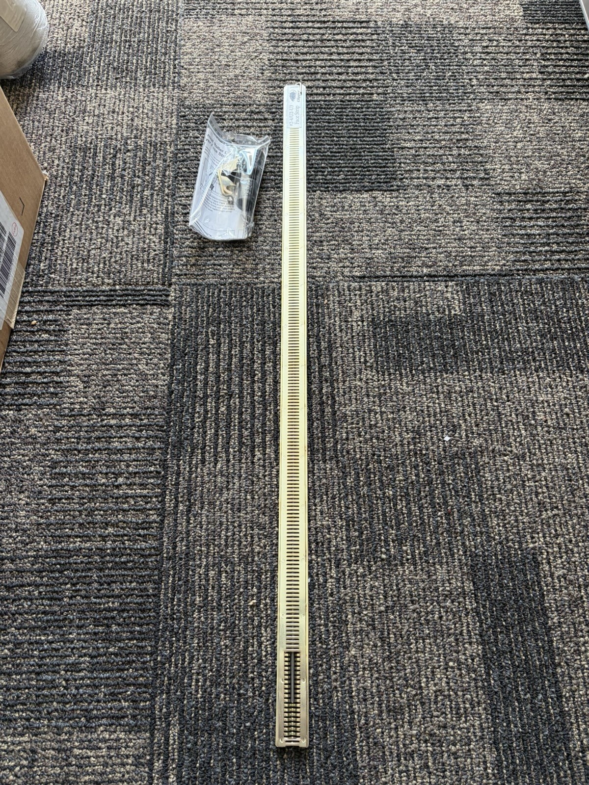 FLEXCO Roller Lacer Face Strip 24 FLEXCO Roller Lacer Face Strip 24