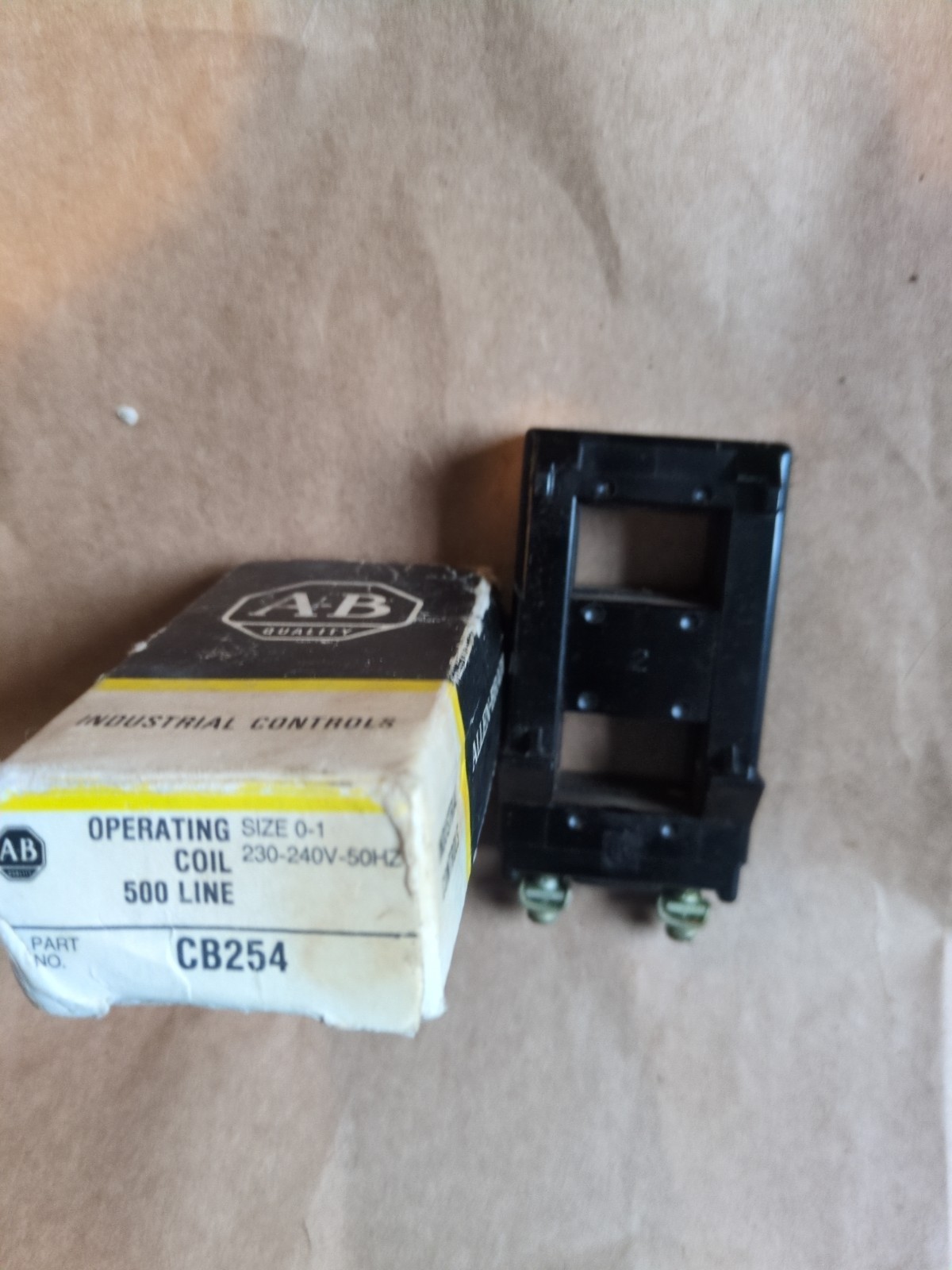 Allen Bradley AB CB254 Coil Size 0-1 230-240v- 50hz NOS New Electrical Allen Bradley AB CB254 Coil Size 0-1 230-240v- 50hz NOS New Electrical