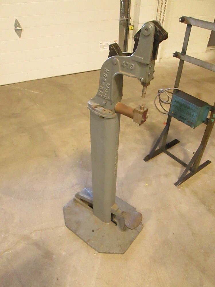 Vintage Stimpson 479 Grommet Manual Foot Press Vintage Stimpson 479 Grommet Manual Foot Press