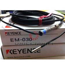 NEW Keyence EM-030 Proximity Sensor Switch Head 2M, Shielded picture