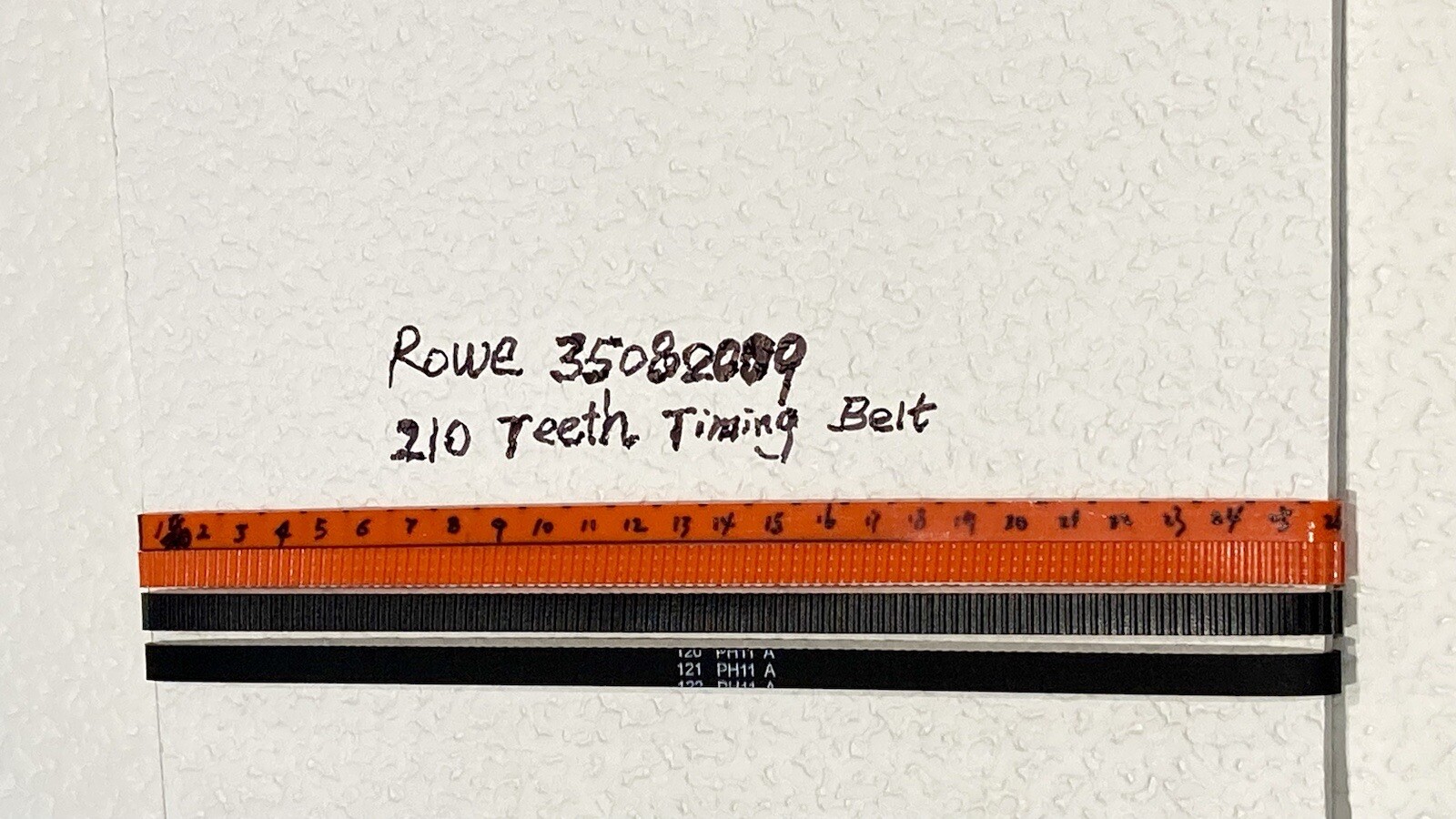 Rowe BC 1400 Bill Changer belt 35082009, Lower belt 2pcs,Black, For BA-50 Rowe BC 1400 Bill Changer belt 35082009, Lower belt 2pcs,Black, For BA-50