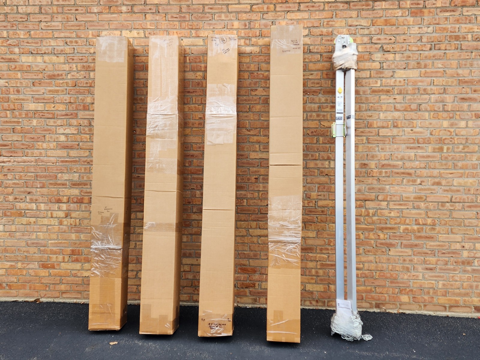 We Have 4 One DBI Sala Aluminum Confined Space Tripod 8000010 350 Lb. Cap 9 Ft We Have 4 One DBI Sala Aluminum Confined Space Tripod 8000010 350 Lb. Cap 9 Ft