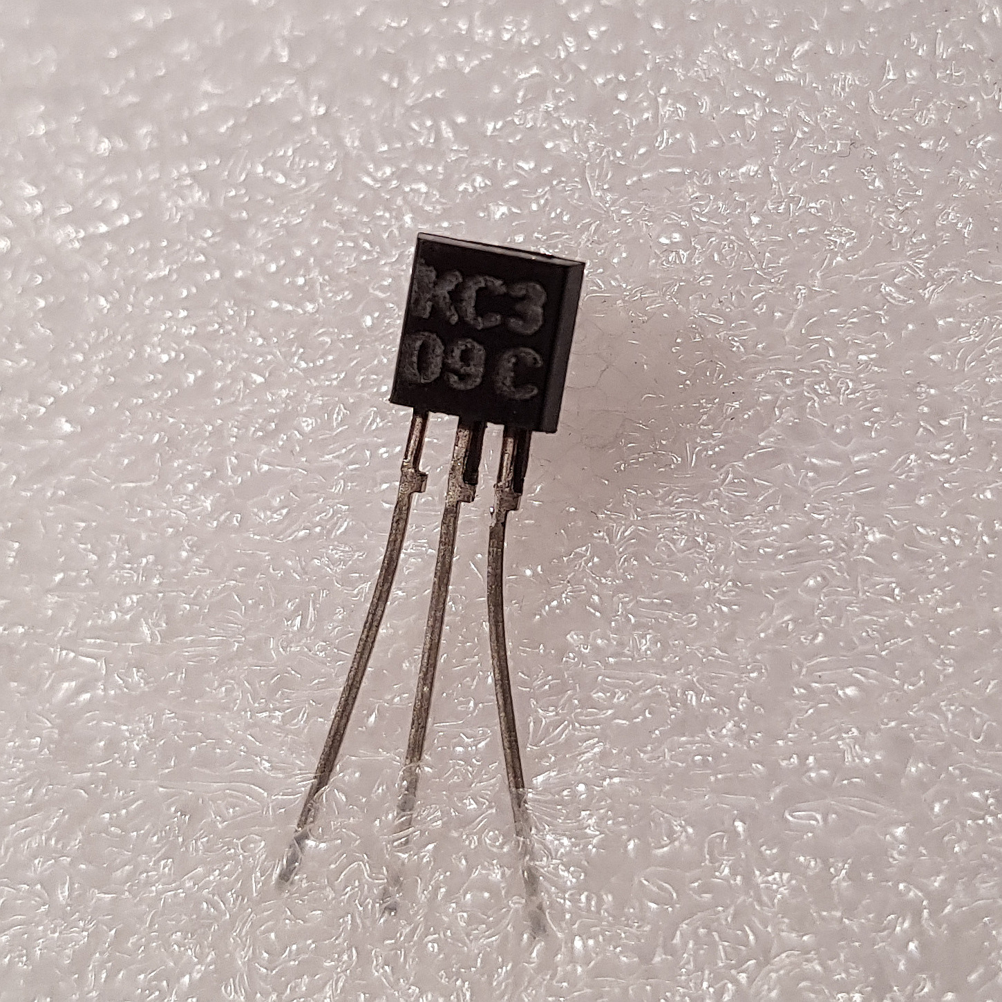 5 pcs KC309C BC309C - Si PNP transistor low noise - Tesla - Made in Czech Rep.
