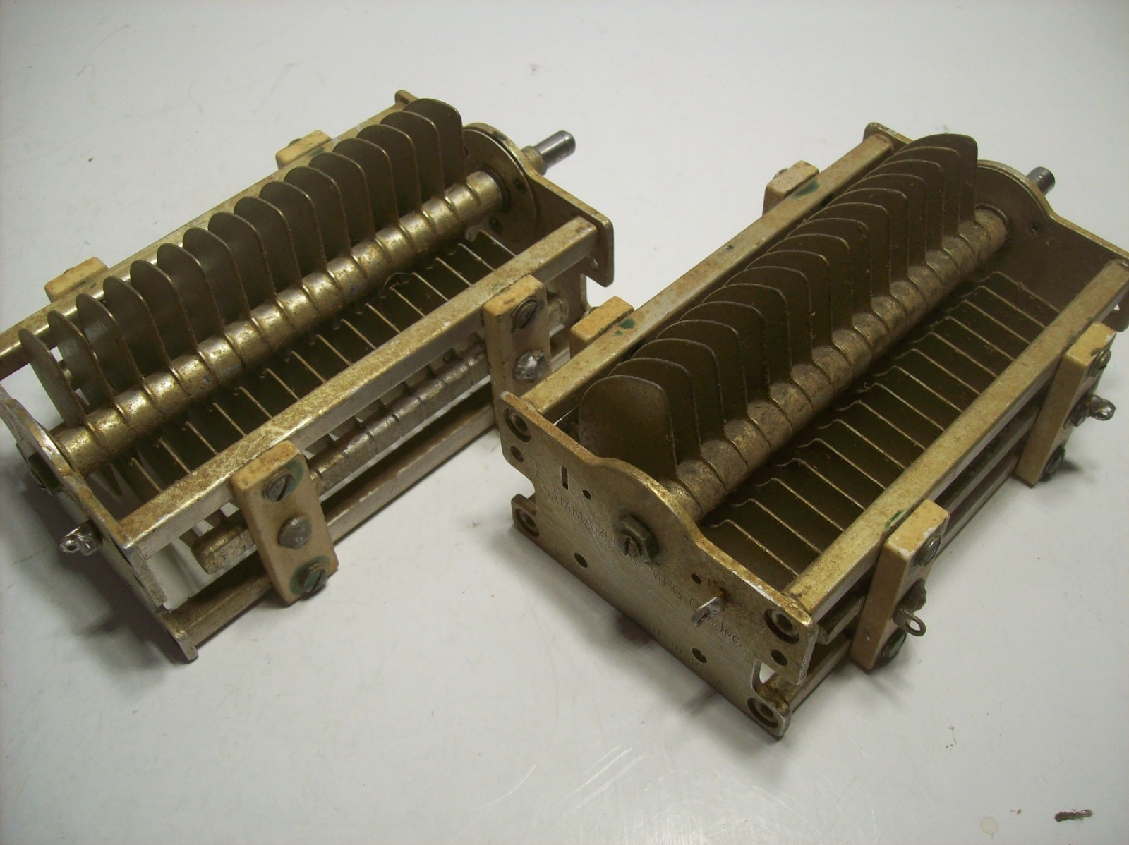 Lot of 2 Vintage HAMMARLUND AIR VARIABLE CAPACITORS, RADIO RECEIVER, TRANSMITTER Lot of 2 Vintage HAMMARLUND AIR VARIABLE CAPACITORS, RADIO RECEIVER, TRANSMITTER