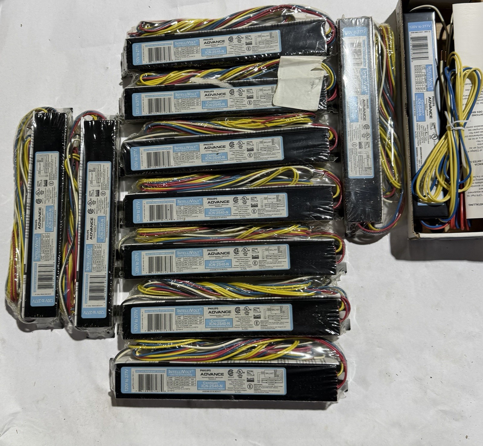 Lot of 11 Advance Centium ICN-2S40-N Electronic Ballast Rapid Start New Lot of 11 Advance Centium ICN-2S40-N Electronic Ballast Rapid Start New