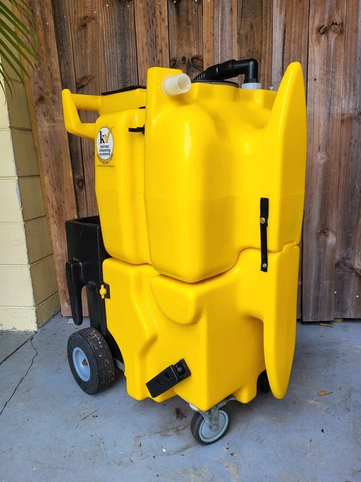 Kaivac 1750 Cleaning System-Machine only. 36 hrs on PUMP Kaivac 1750 Cleaning System-Machine only. 36 hrs on PUMP