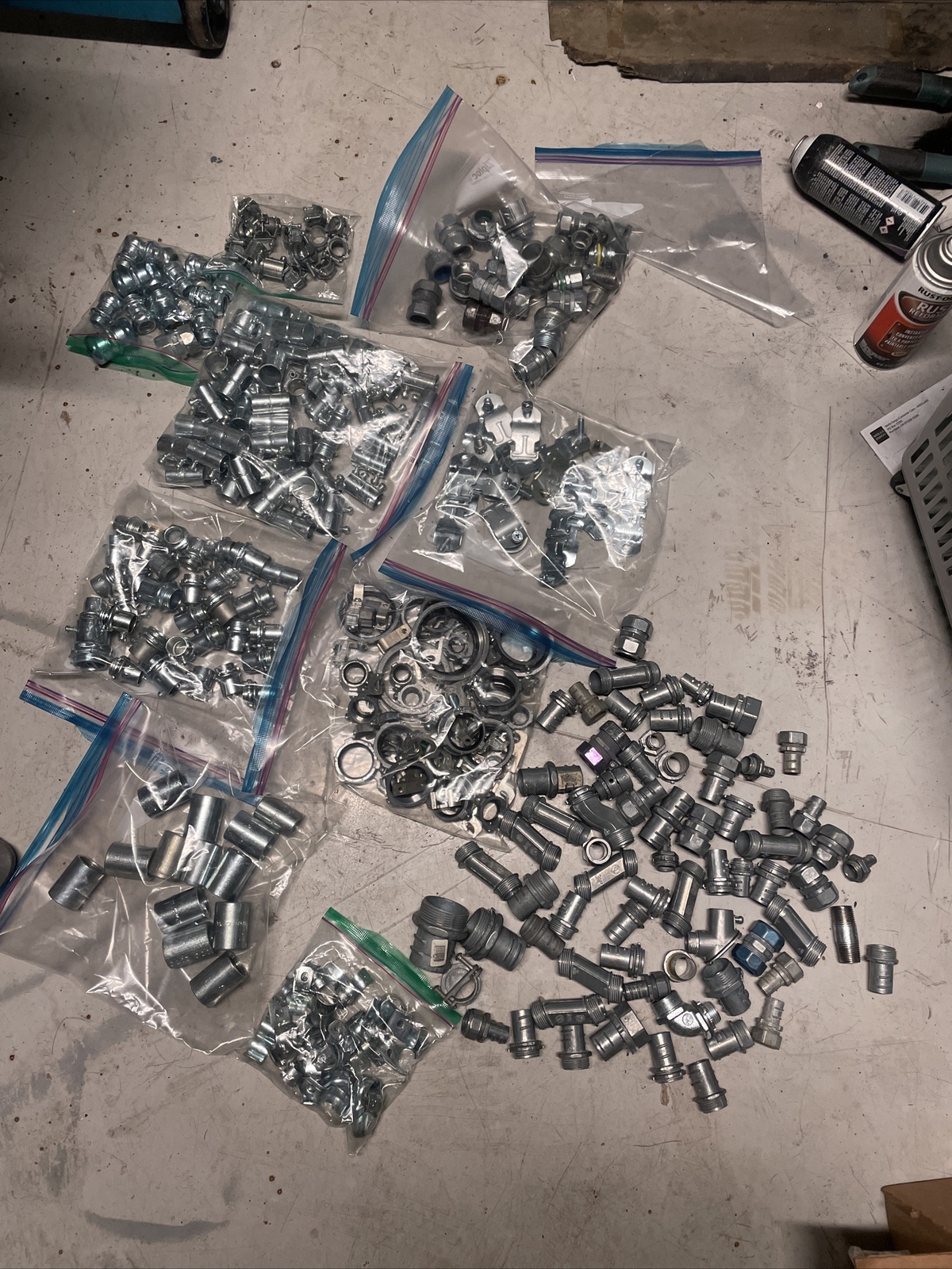 Lot Of Assorted Electrical Conduit Fittings Lot Of Assorted Electrical Conduit Fittings