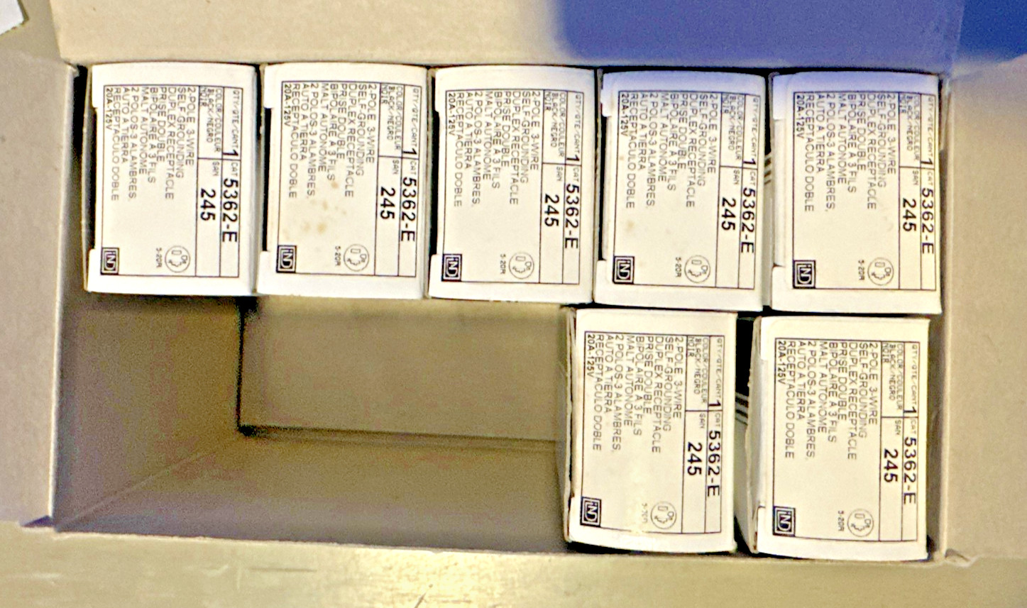 (7) Leviton 5362-E 20A 125V 2 Pole 3 Wire Duplex 5-20R, Black *FREE SHIPPING