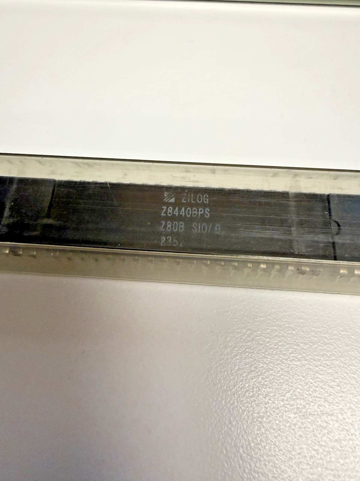 ZILOG – Z8440B PS SIO I/ 0 New Old Stock ZILOG – Z8440B PS SIO I/ 0 New Old Stock