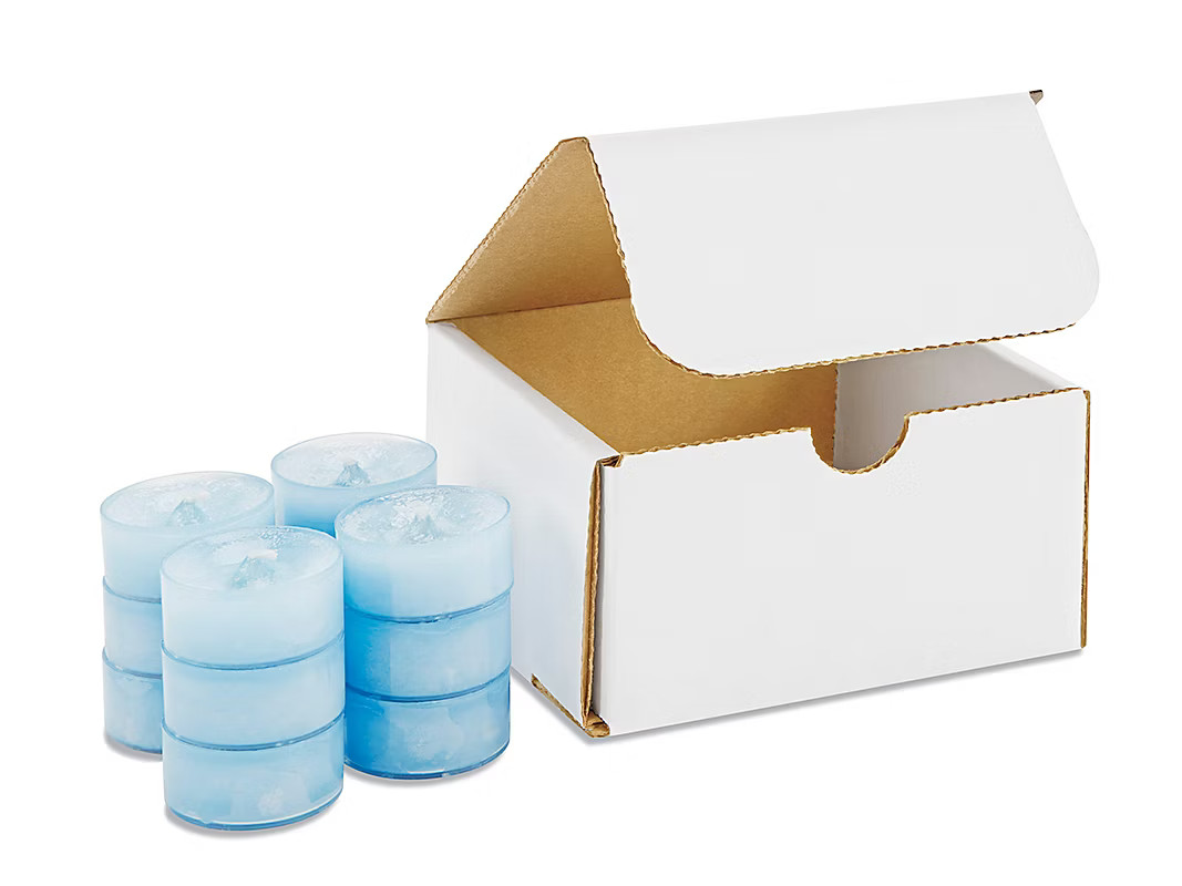 Pack of 100 White Indestructo Mailers 4 3/8 X 4 3/8 X 2 1/2 Pack of 100 White Indestructo Mailers 4 3/8 X 4 3/8 X 2 1/2