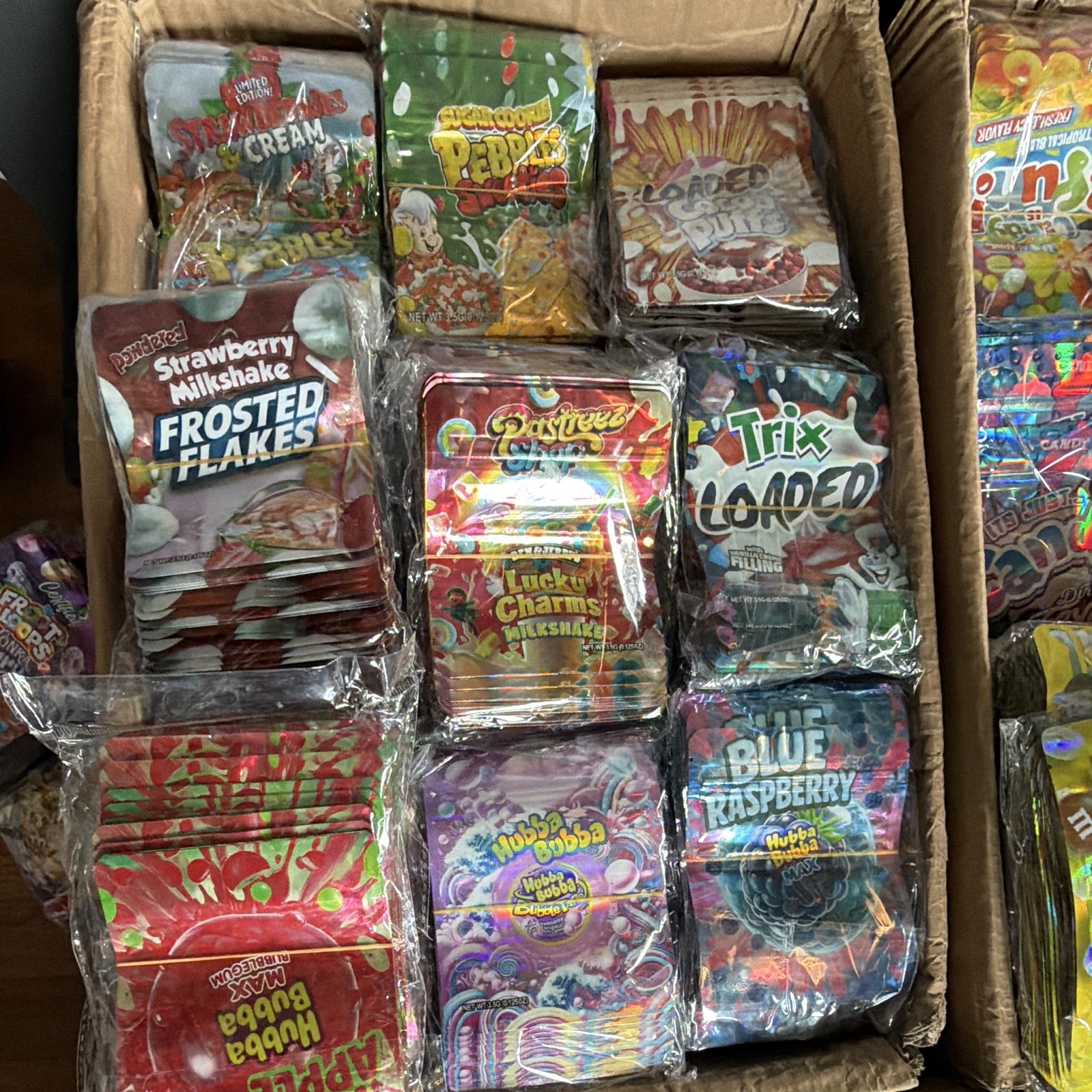 1000 pcs - 3.5g holographic Mylar Bags - Random Assortment 10 designs 100 pcs Ea