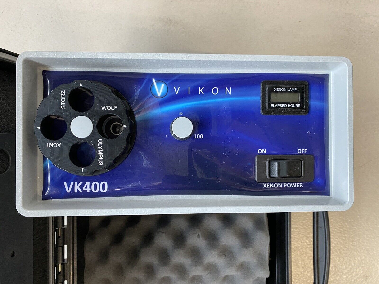 Vikon VK400 Xeon Lightsource for lathroscopic surgery