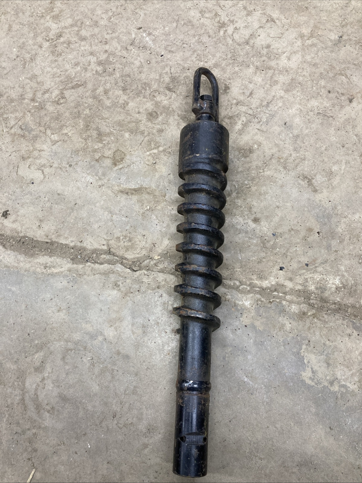 Toro Clip Style Pull Back Reamer 3 Inch Diameter With Barrel End Swivel Toro Clip Style Pull Back Reamer 3 Inch Diameter With Barrel End Swivel
