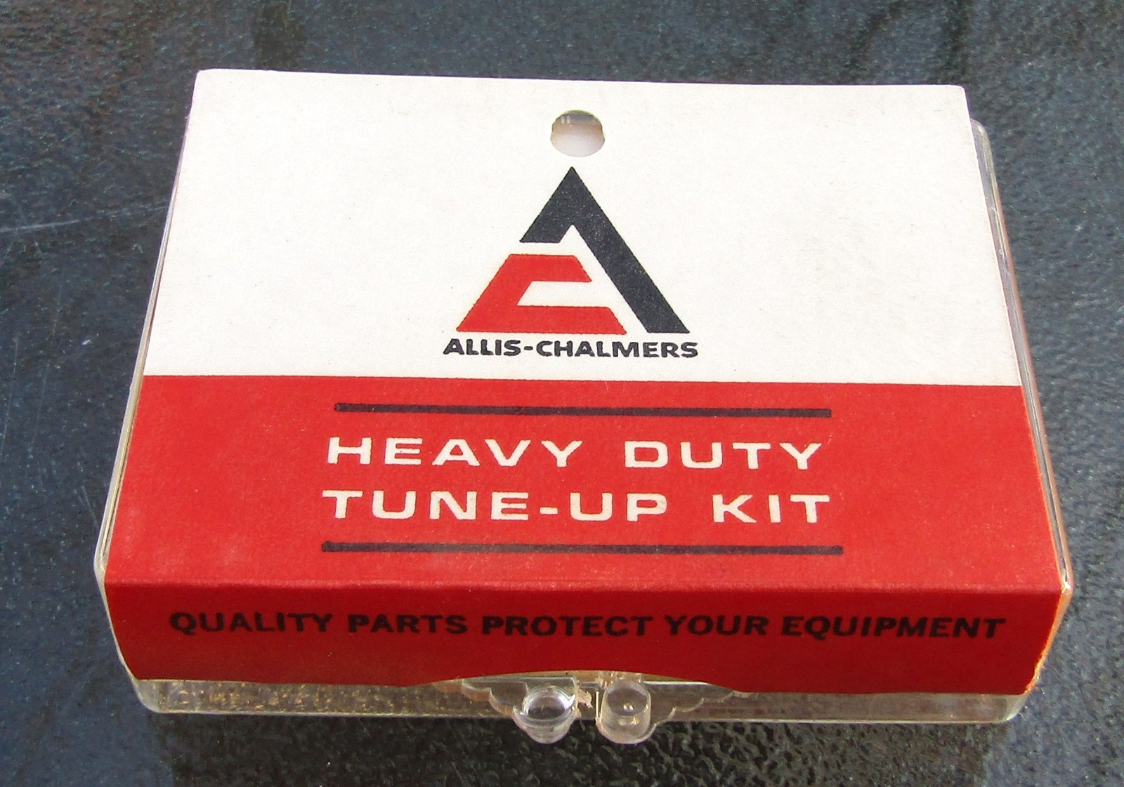 Vintage Allis-Chalmers #9001124 Heavy Duty Tune-Up Kit UNUSED New Old Stock NOS Vintage Allis-Chalmers #9001124 Heavy Duty Tune-Up Kit UNUSED New Old Stock NOS