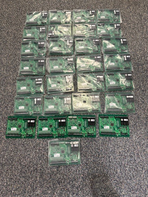 Mercury MR52 10278 0 REV. 1.57.5 Access Control System Units Component