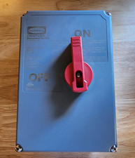Hubbell HBLDS6 Circuit-Lock Disconnect Switch 60A 600V 3P NEMA 4X Unused No Box picture