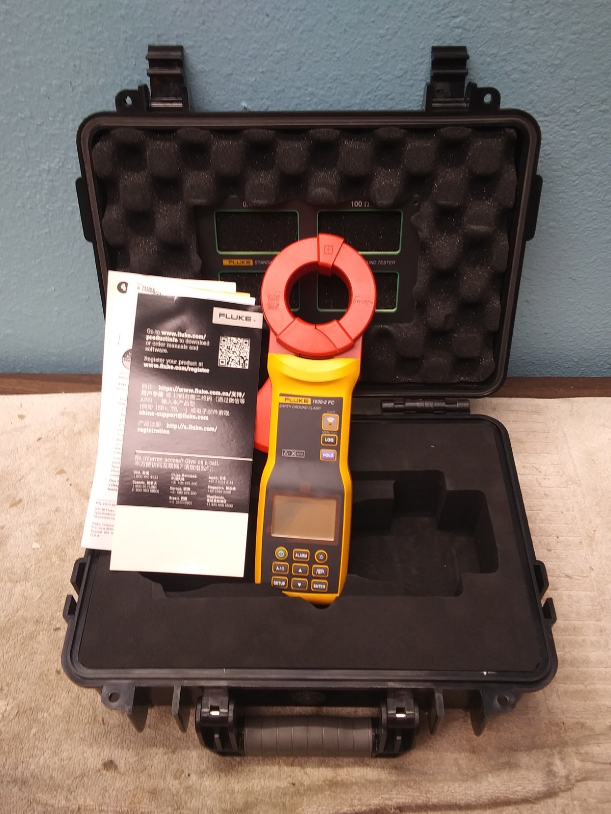 Fluke Earth Ground Clamp 1630-2FC READ DESCRIPTION ISSUE Fluke Earth Ground Clamp 1630-2FC READ DESCRIPTION ISSUE