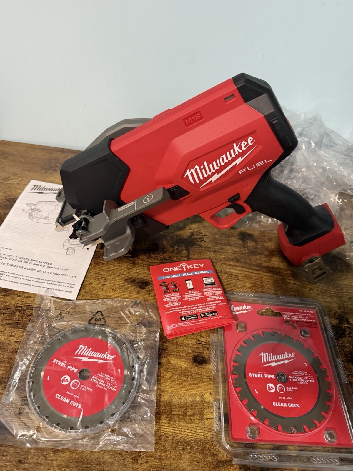 MILWAUKEE 3469-20 M18 FUEL 1/2 MILWAUKEE 3469-20 M18 FUEL 1/2