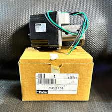 Parker CJ12501 Electric Solenoid Valve 4-Way/2-Position Directional Control picture