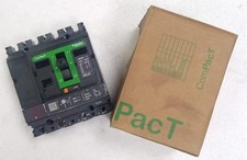 Schneider Electric C100-B-TM63D-4P4T NSX 100B 25kA AC 4P 100A GCR_C100_630 picture