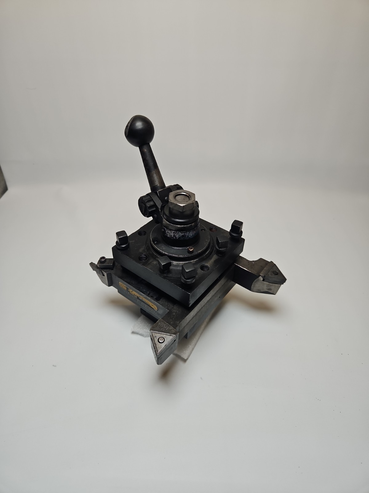 McCrosky Size E 4 1/2” 4 Side Quick Change Lathe Tool Post Machinist Tools McCrosky Size E 4 1/2” 4 Side Quick Change Lathe Tool Post Machinist Tools