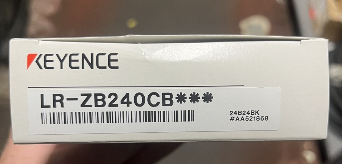 KEYENCE LR-ZB240CB Laser Sensor KEYENCE LR-ZB240CB Laser Sensor