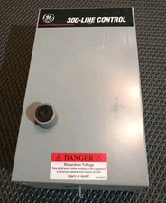 NEW GE 300-LINE CONTROL Magnetic Reversing Controller Type 1 Enclosure CR309B002 picture