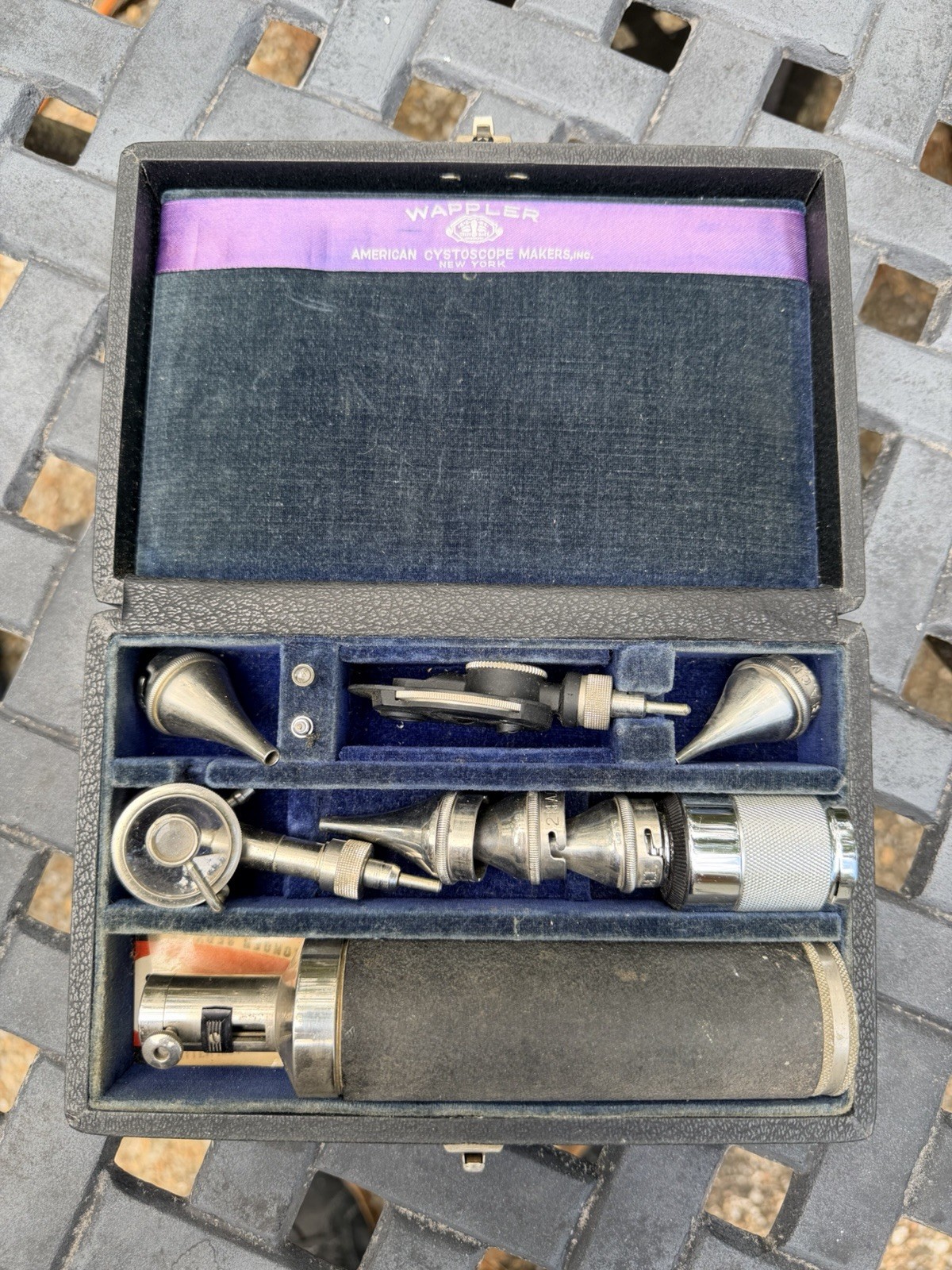 Vintage Wappler American Cytoscope Opthalmoscope and Otoscope w/Leather Case Vintage Wappler American Cytoscope Opthalmoscope and Otoscope w/Leather Case