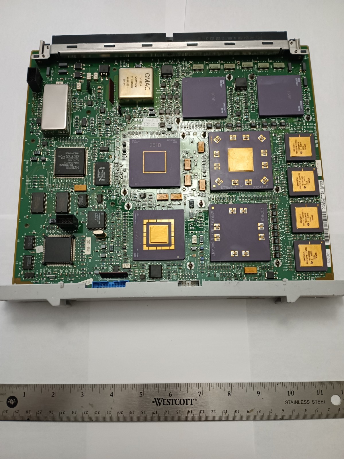 Vintage Board with 10 IC CPU\'s for Gold Recovery Scrap or Collectable Vintage Board with 10 IC CPU\'s for Gold Recovery Scrap or Collectable